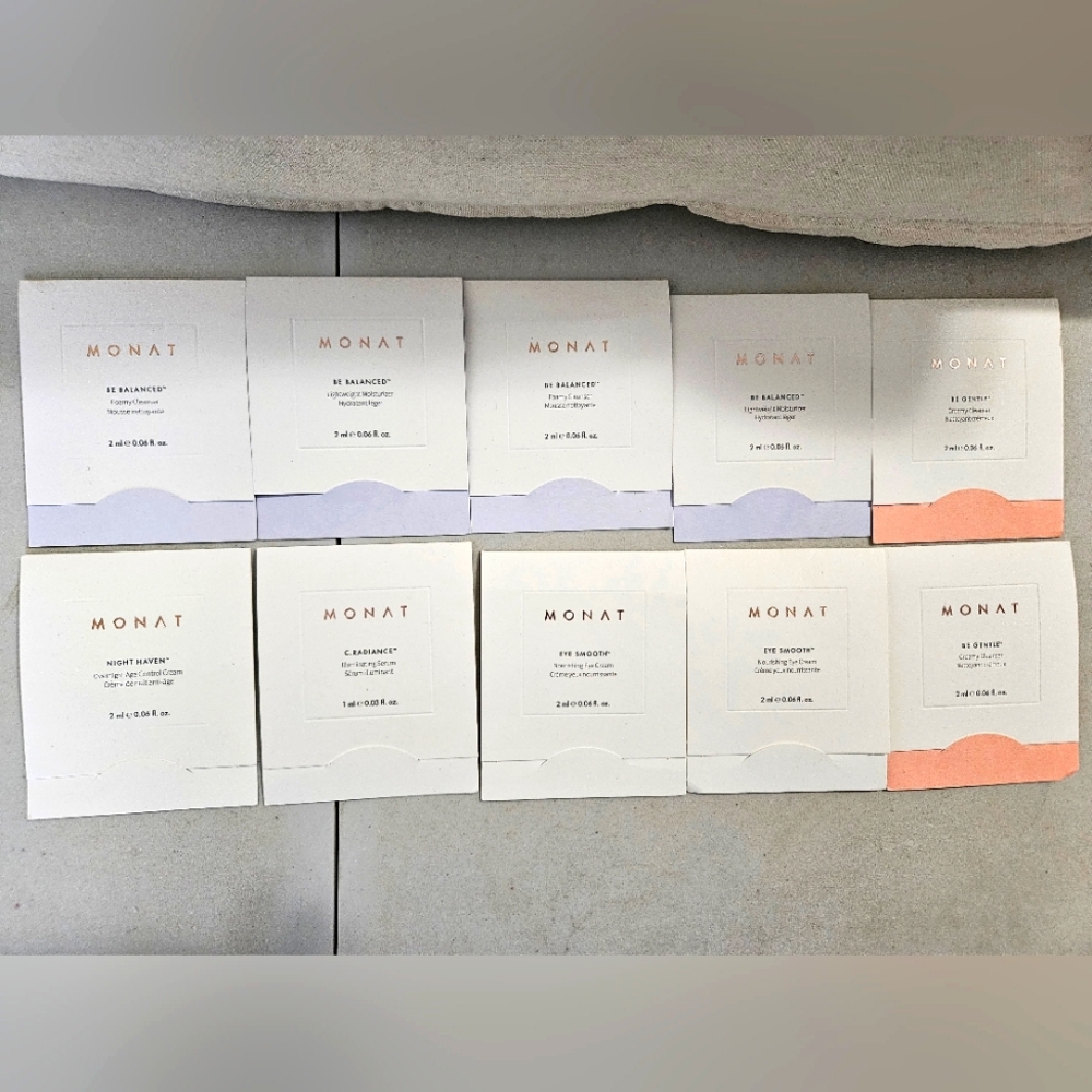 Monat Samples Set + Bag